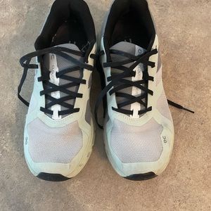 Womens on running